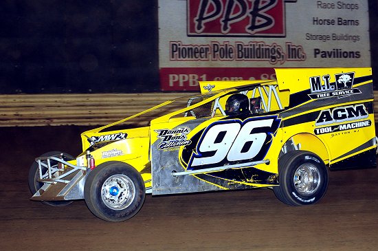 Billy Pauch Jr. on his way to victory (WoS photo)
