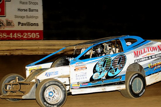 Brian Papiez on his way to victory (WoS photo)