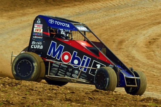 <strong> Tuesday's win was Logan Seavey's fourth career USAC NOS Energy Drink National Midget victory and his first during 'Indiana Midget Week.'<br />
(David Nearpass Photo) </strong>