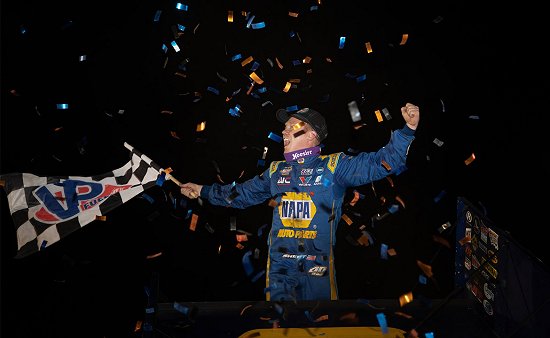 <strong> Winner Brad Sweet (DB3 Photo)<br />
</strong>