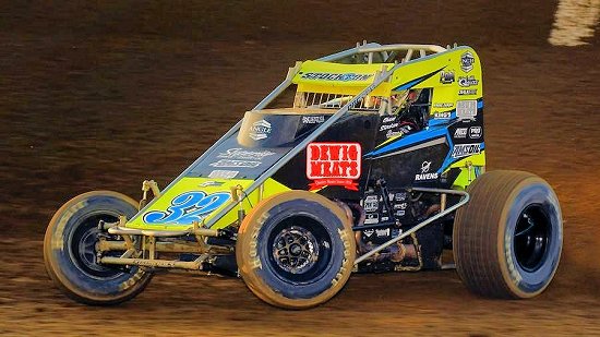 <strong>#32 Chase Stockon has 281 consecutive USAC AMSOIL National Sprint Car starts coming into the Aug. 22-24 Sprint Car Smackdown at Kokomo (Ind.) Speedway, three away from tying the all-time mark of 284 set by Levi Jones.<br />
(David Nearpass Photo)<br />
</strong>